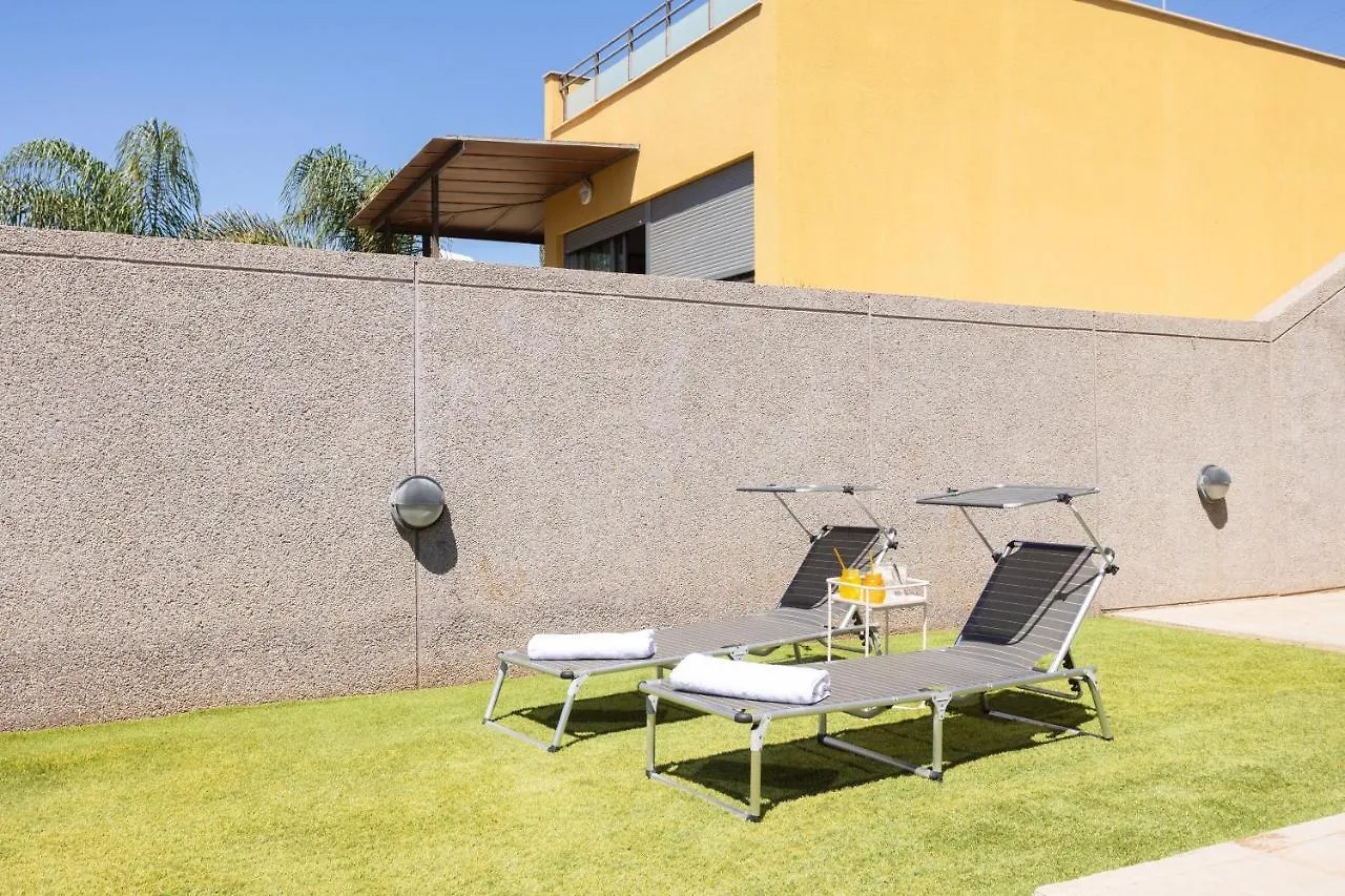 Holiday home Chalet Con Vistas Al Mar En Santa Cruz De Tenerife Spain